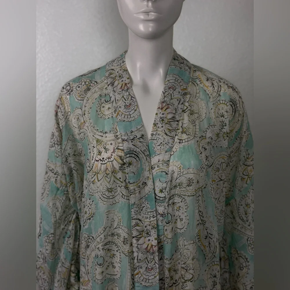Zara Elegant Paisley Kimono Robe Size Medium C-31